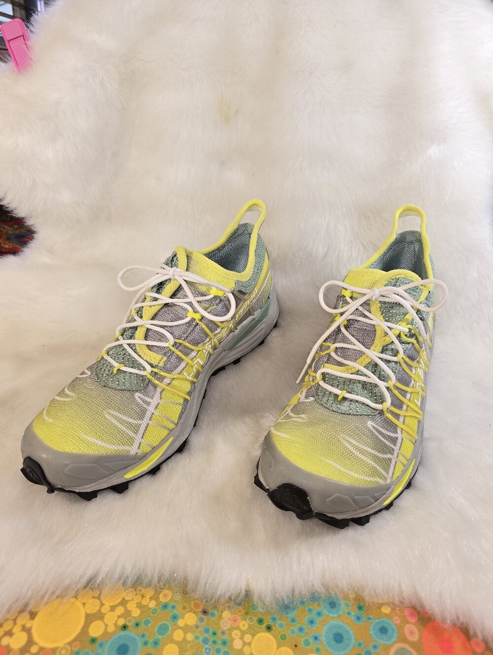 La Sportiva Mutant Yellow & Mint Women's Trail/ Mountain Running Shoes - Picture 2 of 16
